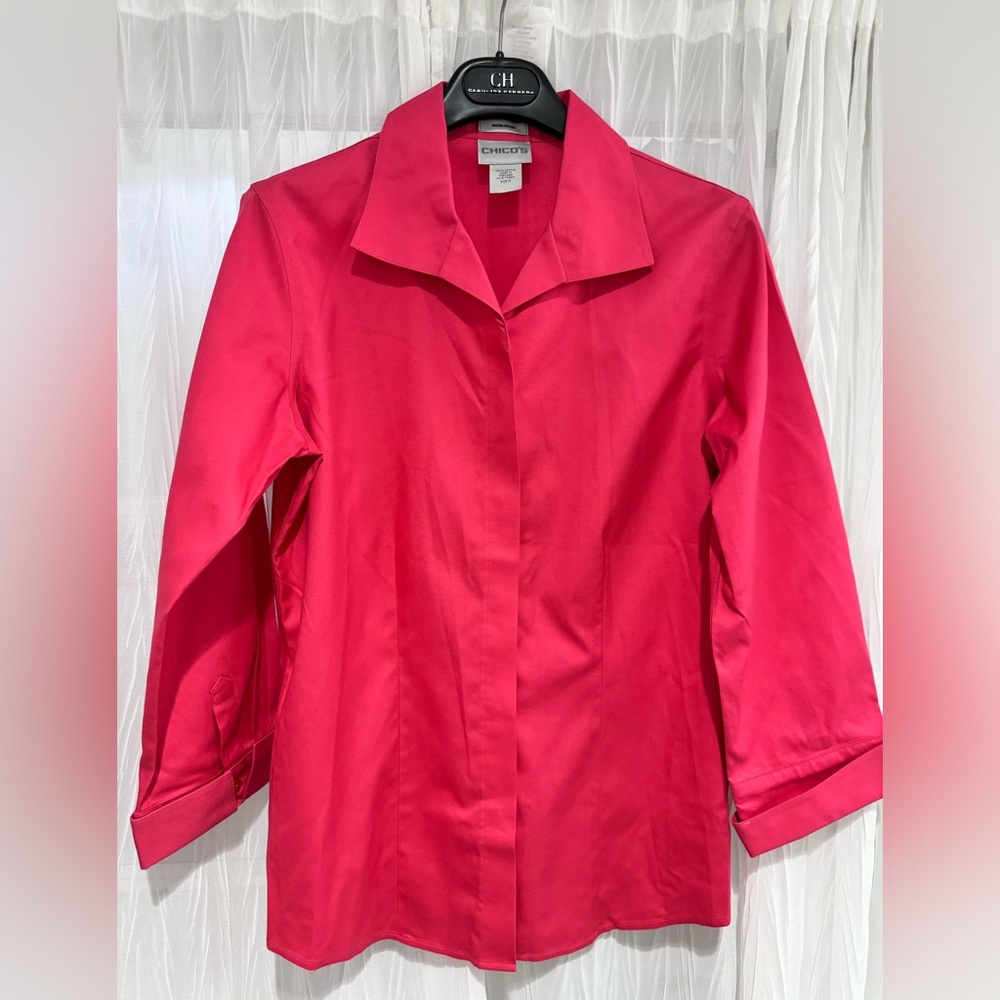 Chicos brand , like new , size 0/small color like pink / water melon